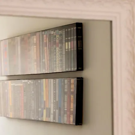 Daire Chiwi's Vado Ligure